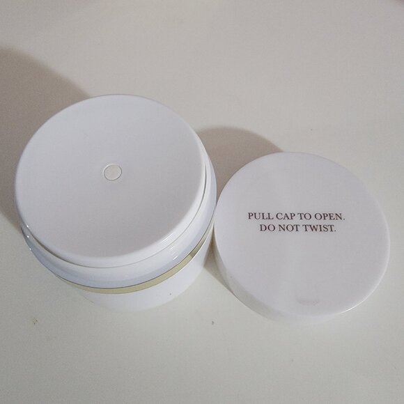 Kevyn Aucoin - The Sensual Skin Primer 30ML - Picture 2 of 8